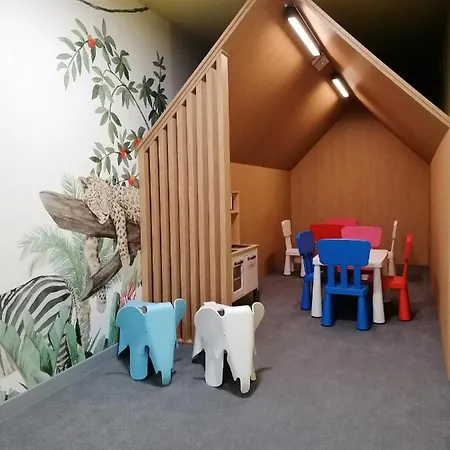 Klifowa Z Widokiem Na Morze I Basenem