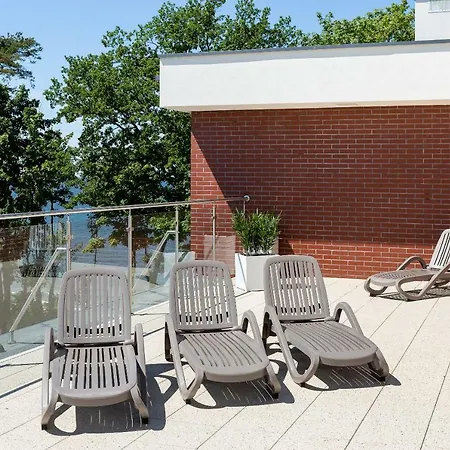 Klifowa Z Widokiem Na Morze I Basenem Appartement *