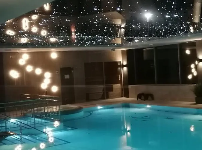 Klifowa Z Widokiem Na Morze I Basenem דירה *