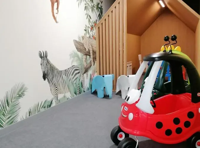 Apartment Klifowa Z Widokiem Na Morze I Basenem Rewal