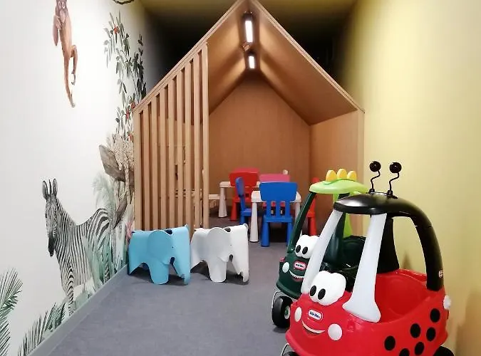 Klifowa Z Widokiem Na Morze I Basenem דירה *