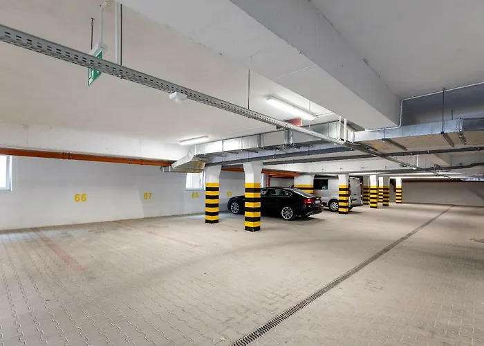 Klifowa Z Widokiem Na Morze I Basenem