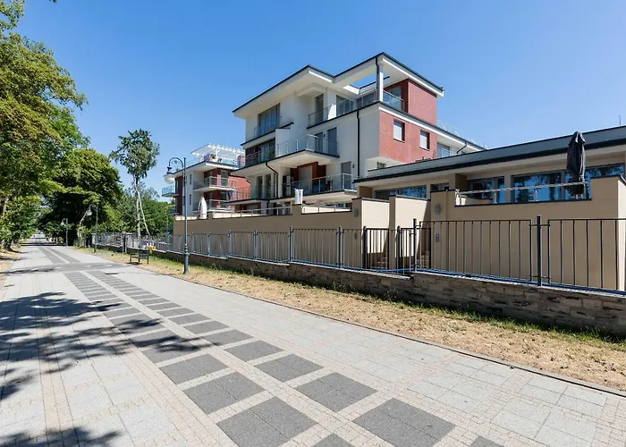 Klifowa Z Widokiem Na Morze I Basenem Apartment *